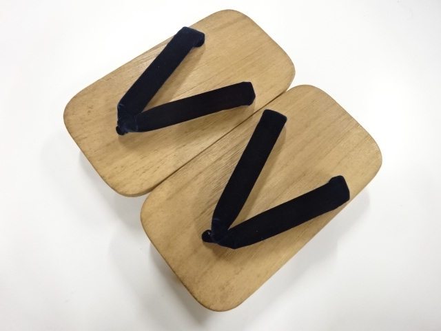 未使用品　男物桐下駄(23.5センチ)